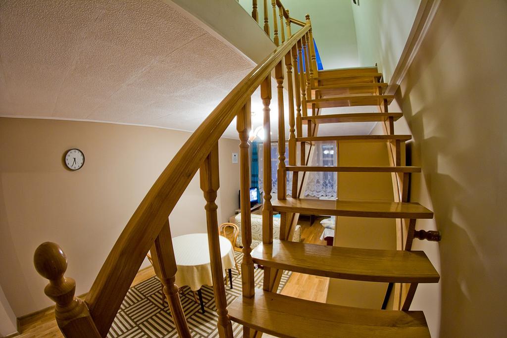 Apartment Sweet Home Sanok Exterior photo