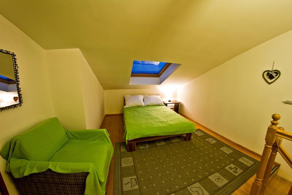 Apartment Sweet Home Sanok Exterior photo