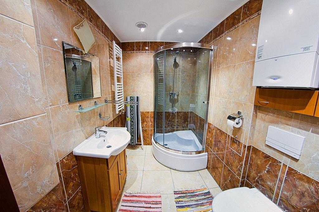 Apartment Sweet Home Sanok Exterior photo